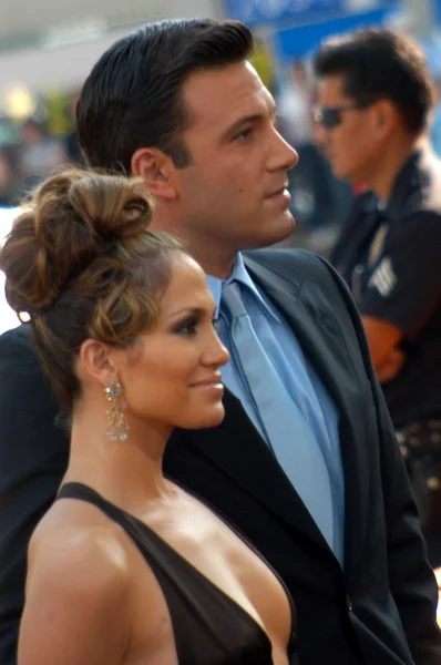 Ben Affleck and Jennifer Lopez — Stock Photo, Image