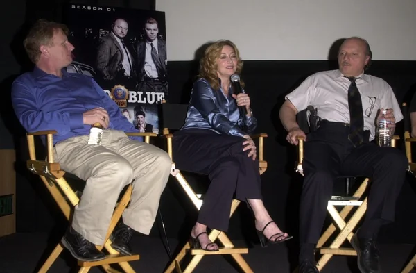 Gordon clapp i sharon lawrence i dennis franz — Zdjęcie stockowe