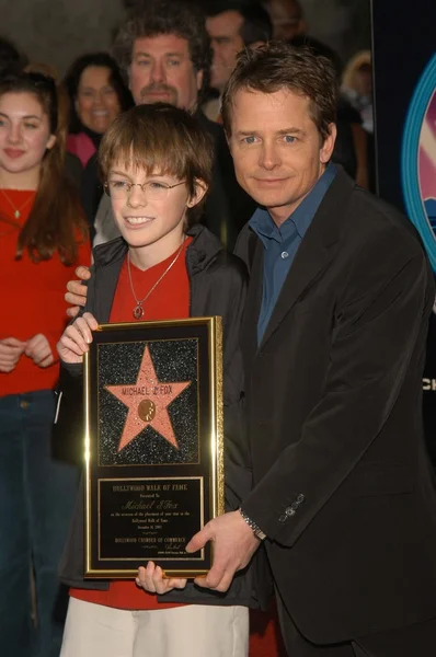 Michael J. Fox y su hijo Sam — Foto de Stock