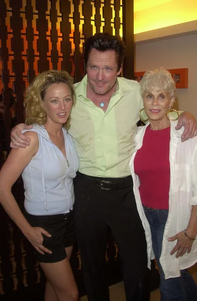 Virginia Madsen, Michael Madsen and their mother Elaine — Stock Photo, Image