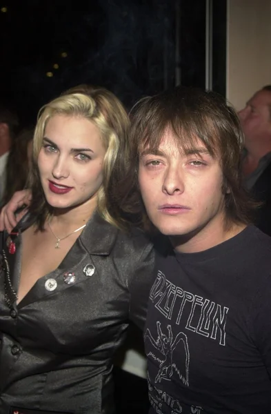 Edward furlong och datum — Stockfoto