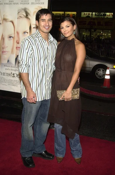 Mario Lopez and Ali Landry — Stock Photo, Image