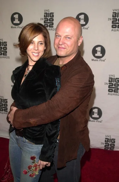 Michael chiklis och hustru michelle — Stockfoto