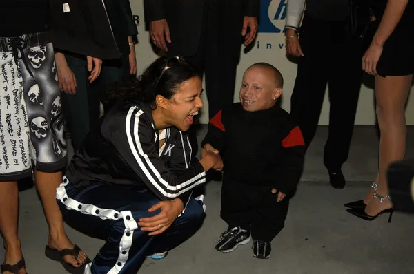 Michelle rodriguez ve verne troyer — Stok fotoğraf