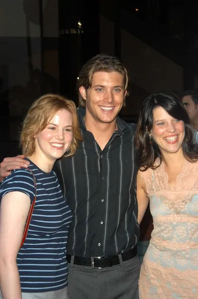 Jeanette brox, jensen ackles i audrey marie anderson — Zdjęcie stockowe