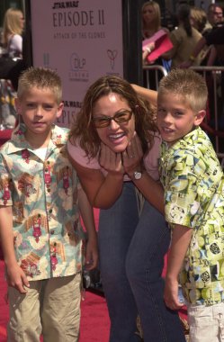 anneleri ile Cole ve dylan sprouse