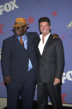 Randy jackson ve simon cowell