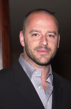 Gil Bellows