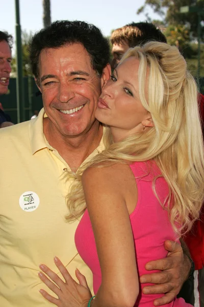 Barry Williams and Aubrie Lemon — Stock Photo, Image