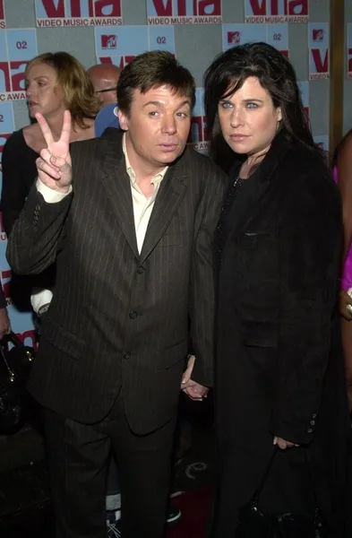 Mike Myers y su esposa Robyn —  Fotos de Stock