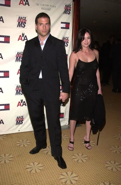 Shannen Doherty and hubby Richard Solomon — Stock Photo, Image