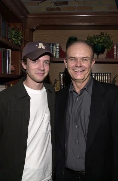 Topher Grace e Kurtwood Smith — Fotografia de Stock