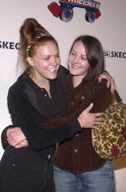 Dominique swain ve jenna malone