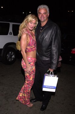 John O'Hurley ve tarihi Jules Moreau