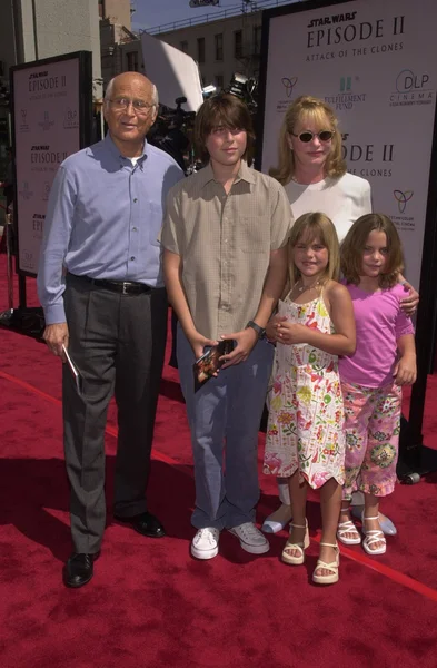 Norman Lear e família — Fotografia de Stock