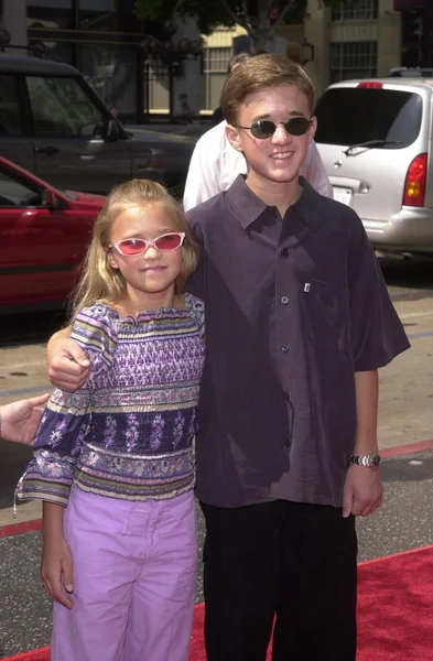 Haley Joel Osment e Emily Osment Imagens De Bancos De Imagens