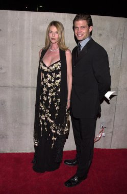 van dien Catherine oxenberg ve casper