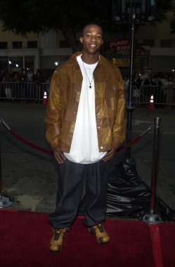 Arlen Escarpeta