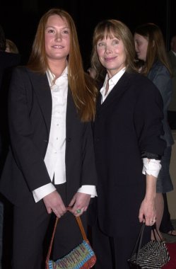 Schuyler'e fisk ve annemin sissy Spacek'in