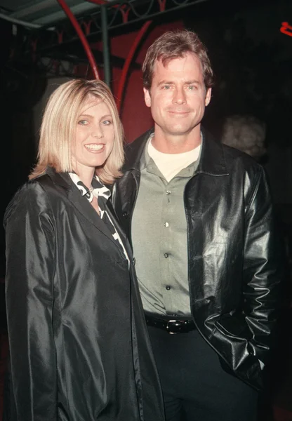 Greg kinnear i żona helen — Zdjęcie stockowe