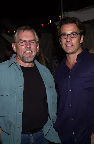 John Ratzenberger y Eric Lutes — Foto de Stock
