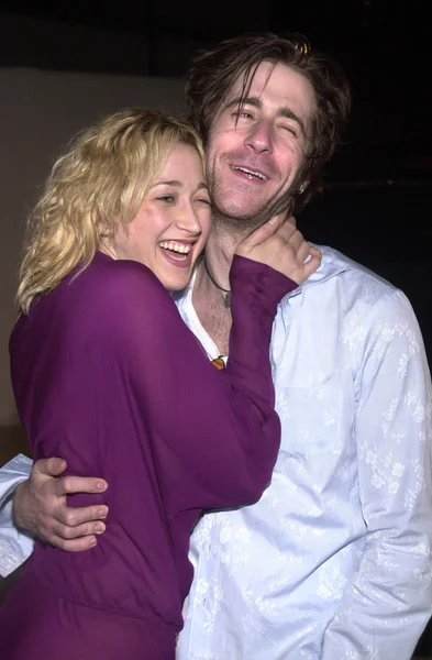 Jennifer Blanc y Richard Gunn — Foto de Stock