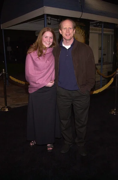 Ron Howard y su hija Paige — Foto de Stock