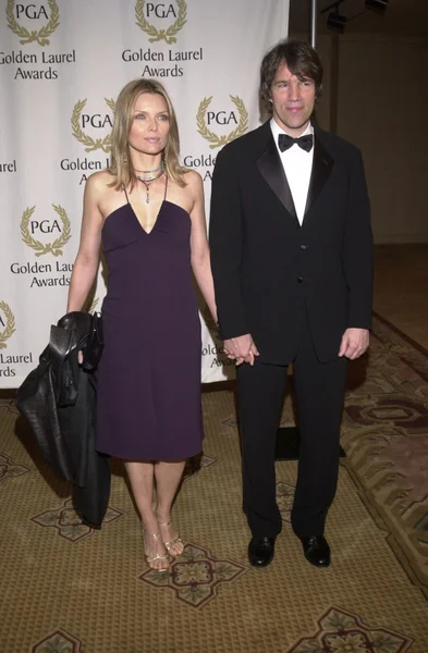 Michelle Pfeiffer dan David E. Kelly — Stok Foto