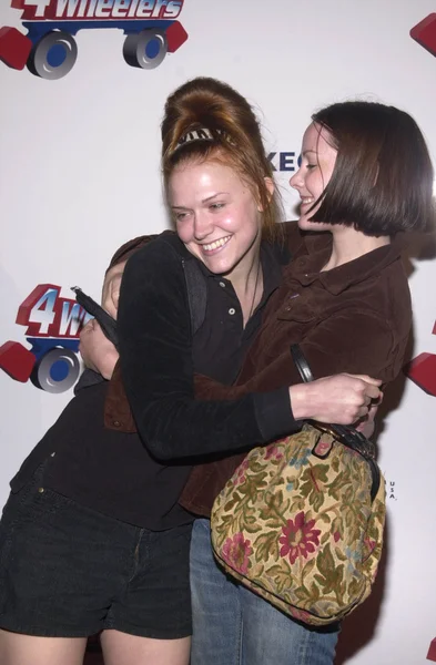 Dominique Swain and Jenna Malone — Stock Photo, Image