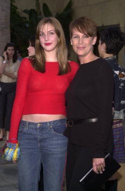 Jamie lee curtis ve kızı annie
