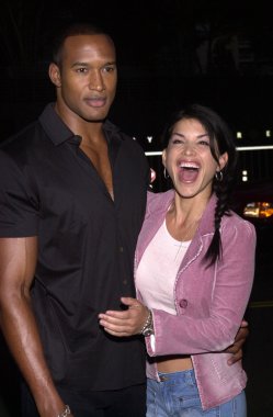 Henry simmons ve lauren sanchez Tarih