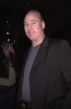 Craig T Nelson