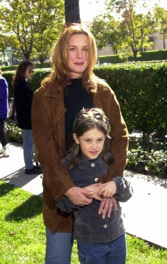 Elizabeth perkins ve kızı hannah