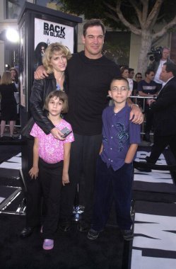 Patrick warburton ve aile