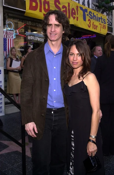 Jay Roach y Susanna Hoffs — Foto de Stock