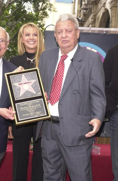 Rodney Dangerfield and wife Joan — Stock Photo, Image