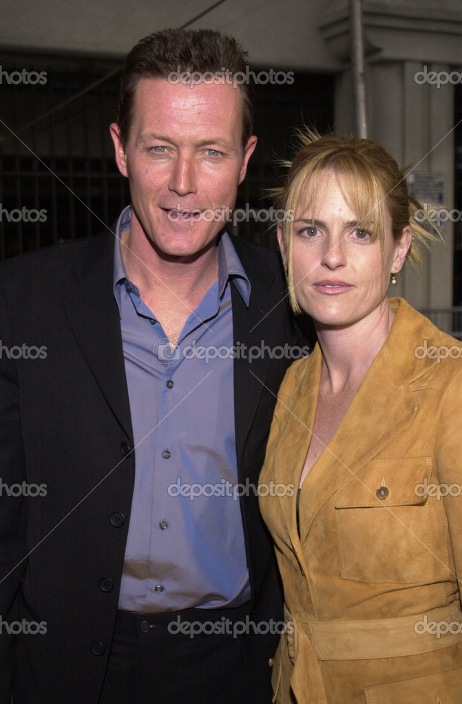 Robert Patrick and wife Barbara Stock Editorial Photo © s_bukley