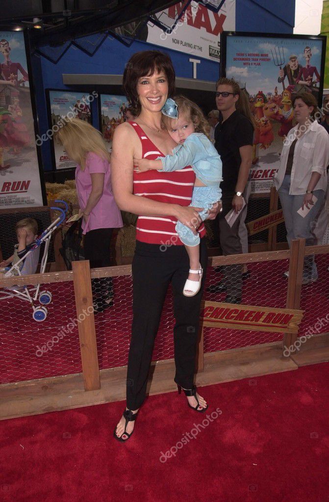 Janine Turner e filha Juliette — Fotografia de Stock Editorial © s_bukley 17926211