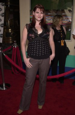 Sara Rue