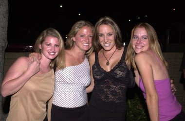 parti müdavimlerinin