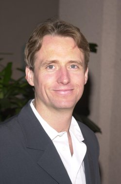 Linus Roache