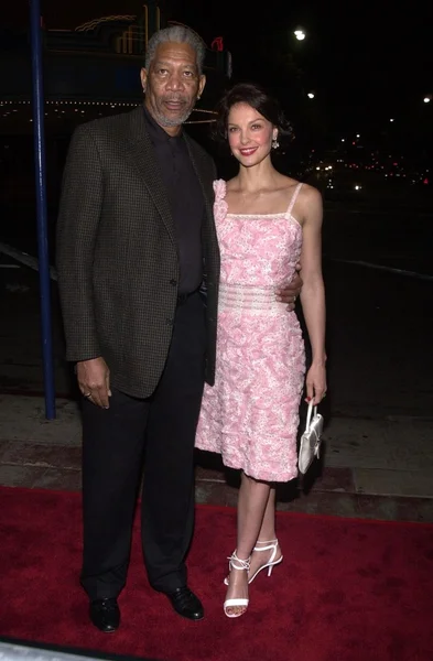 Morgan Freeman y Ashley Judd —  Fotos de Stock