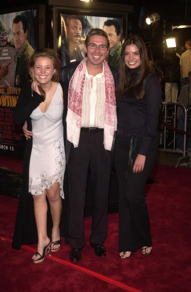 Pedro García con sus hijas Sabrina y Alexa — Foto de Stock