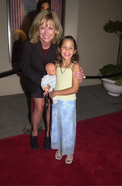 Catherine Hicks and Daughter Cati — Stock Photo, Image