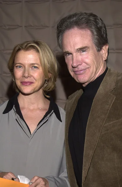 Annette Bening and Warren Beatty — Stock Photo, Image