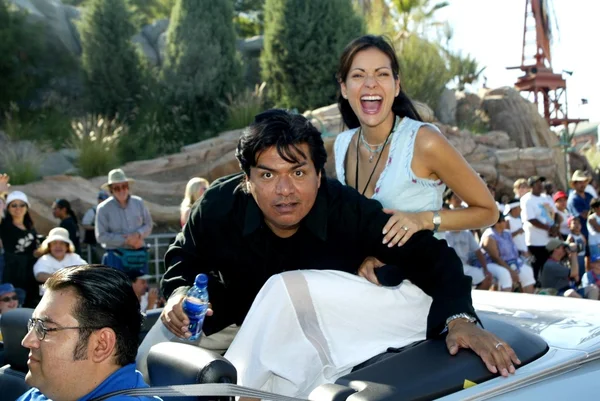 Constance Marie and George Lopez — Stock Photo, Image