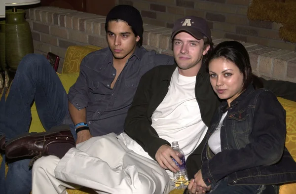 Wilmer Valderama, Topher Grace and Mila Kunis — Stock Photo, Image