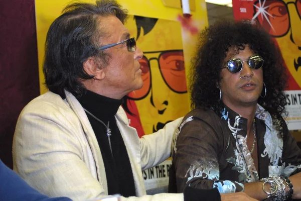 Slash and Robert Evans — Stock Photo, Image