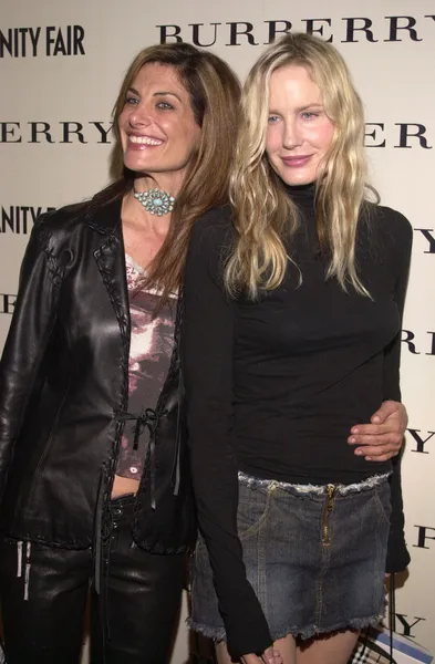 Hillary Shepherd e Daryl Hannah — Fotografia de Stock