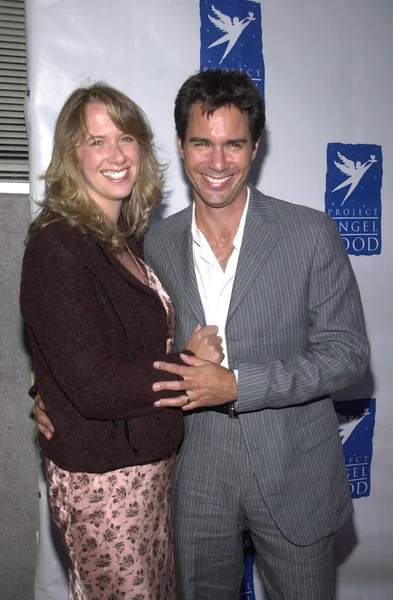 Eric McCormack y su esposa Janet Holden — Foto de Stock